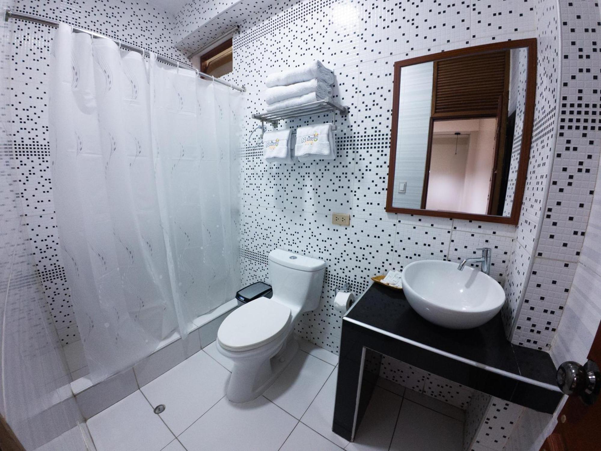 Nativo Hotel Iquitos Exterior photo